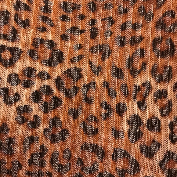 🐆Leopard Tank - Picture 4 of 6